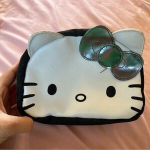 Hello Kitty Pouch